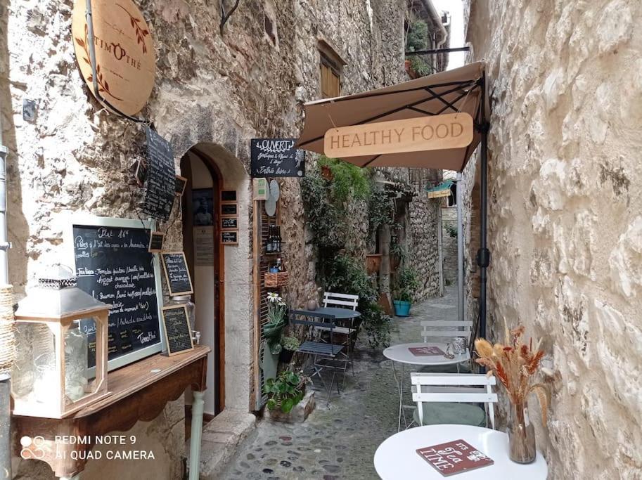 Chambre Atypique Dans Cafe Healthy แซงต์-ปอล-เดอ-วองส์ ภายนอก รูปภาพ